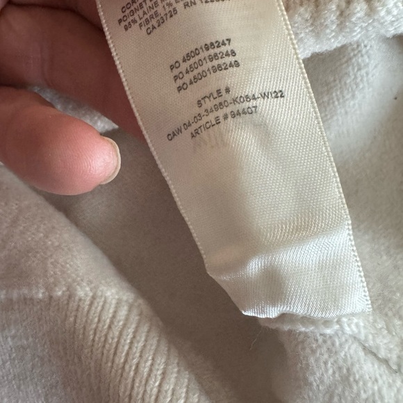 Wilfred fine wool cropped sweater size M - Picture 7 of 12